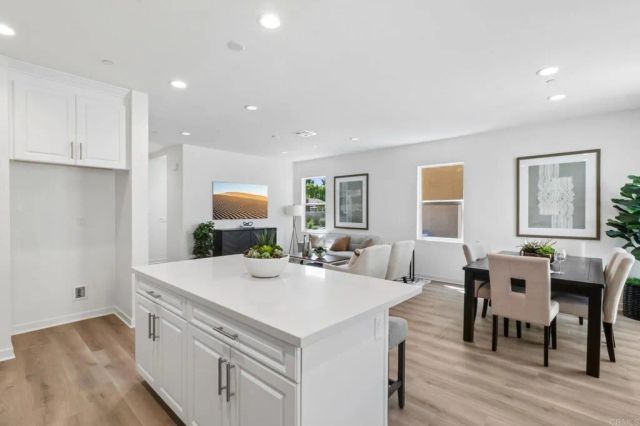 701 Kingbird Loop, Oceanside, CA 92058