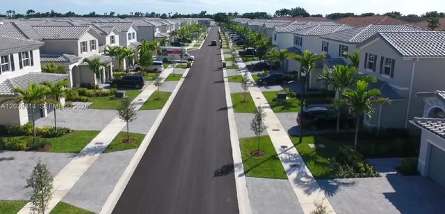 1810 SE 26th Terrace 1810, Homestead, FL 33035