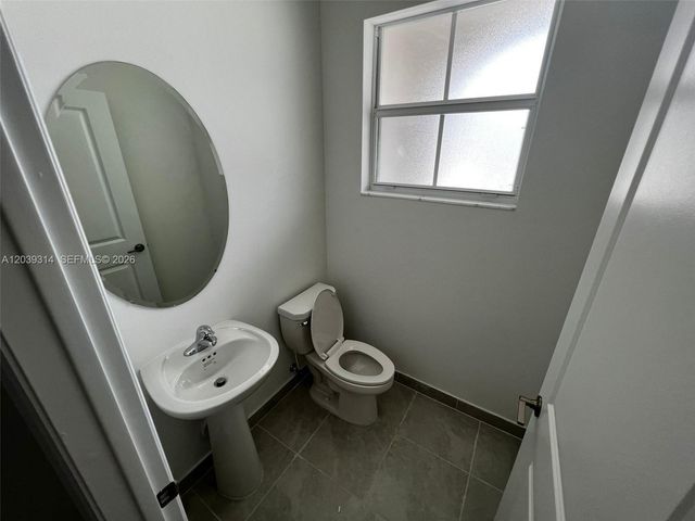 1810 SE 26th Terrace 1810, Homestead, FL 33035