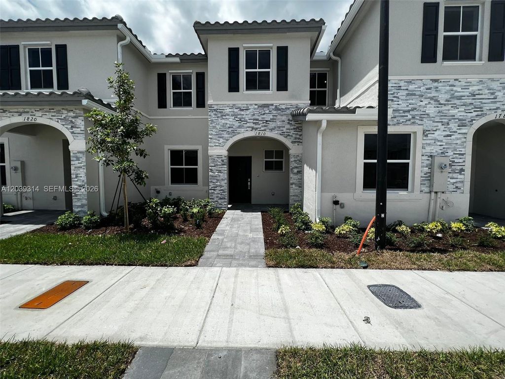 1810 SE 26th Terrace 1810, Homestead, FL 33035