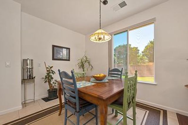 120 Pelican Bay, Sacramento, CA 95835