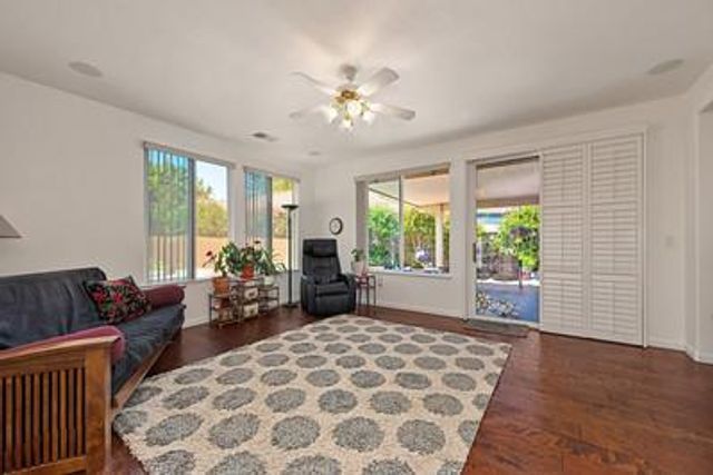 120 Pelican Bay, Sacramento, CA 95835