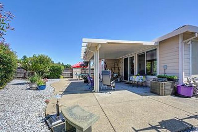 120 Pelican Bay, Sacramento, CA 95835