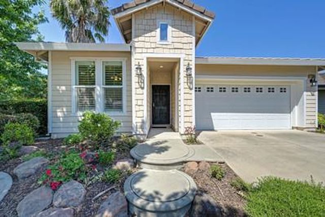 120 Pelican Bay, Sacramento, CA 95835