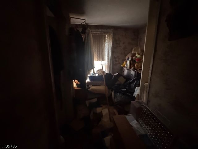 4 High St, Glen Gardner Boro, NJ 08826