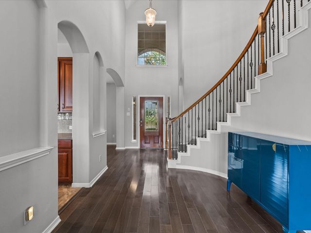 617 Forest Village, La Marque, TX 77568