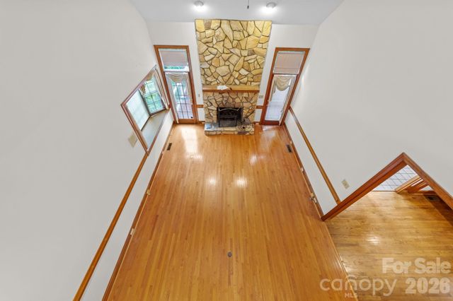 5215 Silchester Lane, Charlotte, NC 28215