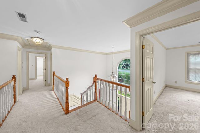 5215 Silchester Lane, Charlotte, NC 28215