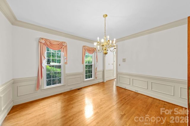 5215 Silchester Lane, Charlotte, NC 28215