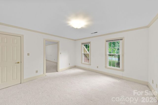 5215 Silchester Lane, Charlotte, NC 28215