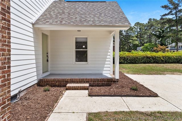 5850 Hibernia Drive, Fayetteville, NC 28314
