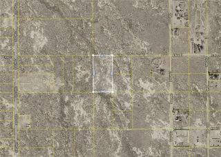 2300 E Avenue E8, Lancaster, CA 93535