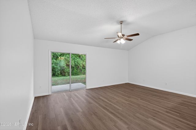 11550 W DEEP SPRINGS Drive, Jacksonville, FL 32219