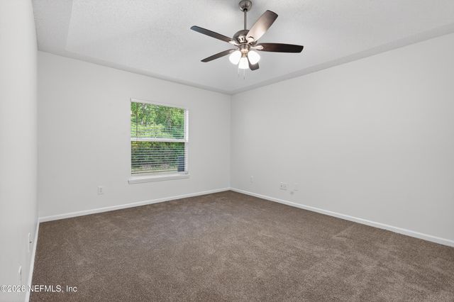 11550 W DEEP SPRINGS Drive, Jacksonville, FL 32219