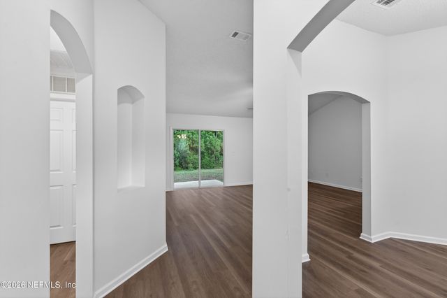 11550 W DEEP SPRINGS Drive, Jacksonville, FL 32219