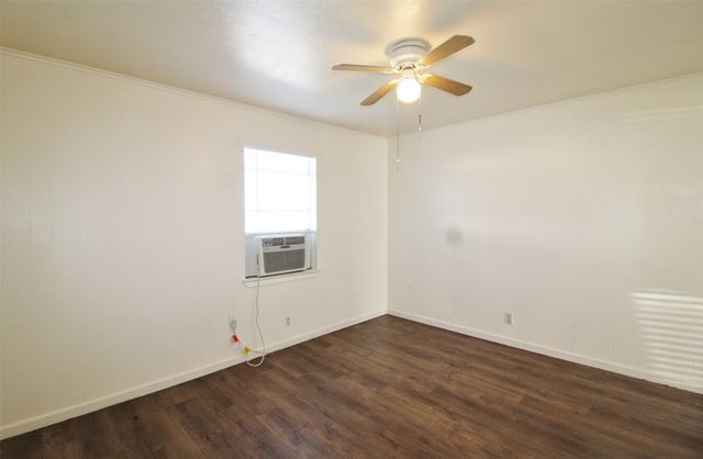 715 E 3rd Street 2, Weatherford, TX 76086