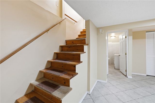 137 Reservoir Avenue, Providence, RI 02907
