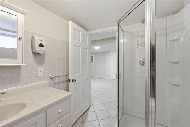 137 Reservoir Avenue, Providence, RI 02907
