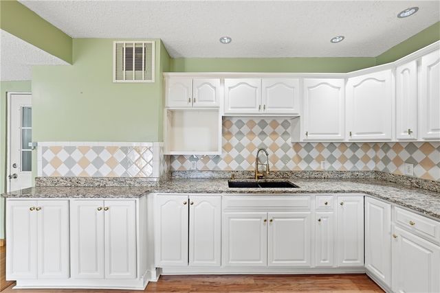 137 Reservoir Avenue, Providence, RI 02907