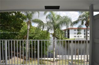 1401 NE 53rd St 202, Fort Lauderdale, FL 33334
