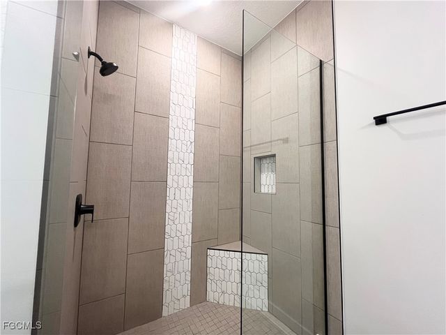 3602 SW 3rd ST, Cape Coral, FL 33991