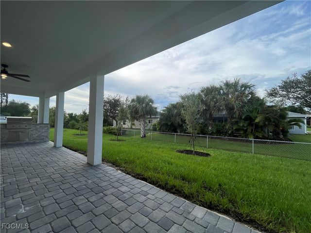 3602 SW 3rd ST, Cape Coral, FL 33991