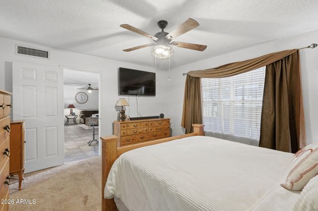 410 E BEHREND Drive, Phoenix, AZ 85024