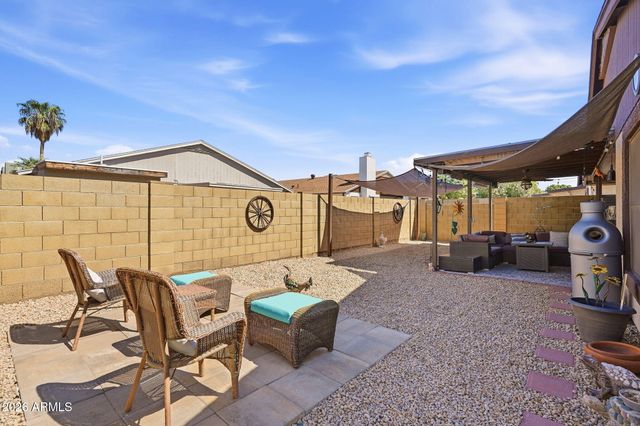410 E BEHREND Drive, Phoenix, AZ 85024