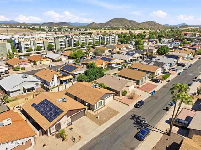 410 E BEHREND Drive, Phoenix, AZ 85024