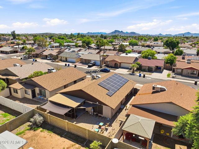410 E BEHREND Drive, Phoenix, AZ 85024