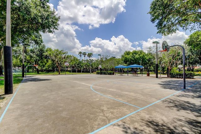 3773 PENDLEBURY DRIVE, Palm Harbor, FL 34685