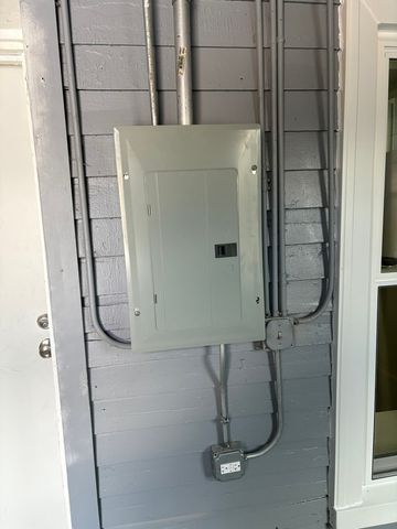 1642 S KARLOV Avenue, Chicago, IL 60623