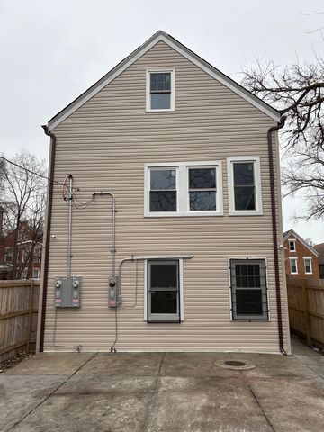 1642 S KARLOV Avenue, Chicago, IL 60623