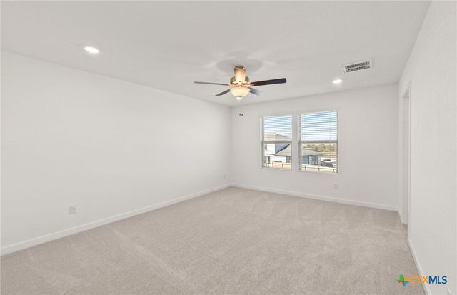 412 Paradise Canyon Drive, Jarrell, TX 76537