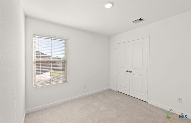 412 Paradise Canyon Drive, Jarrell, TX 76537