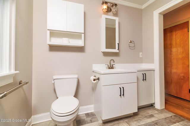 2757 Maida Lane, Rotterdam, NY 12306