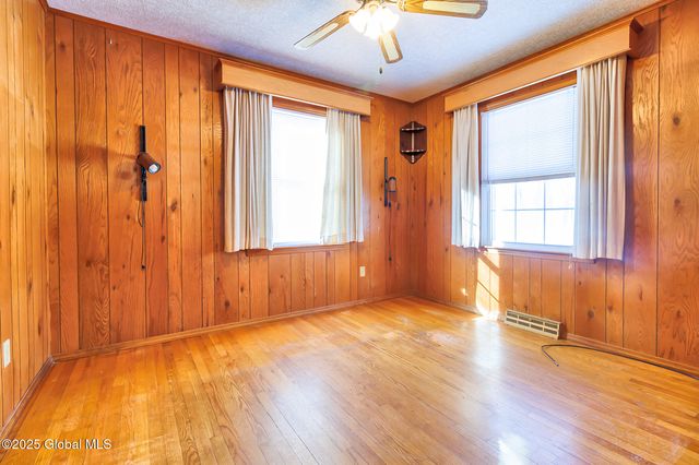 2757 Maida Lane, Rotterdam, NY 12306