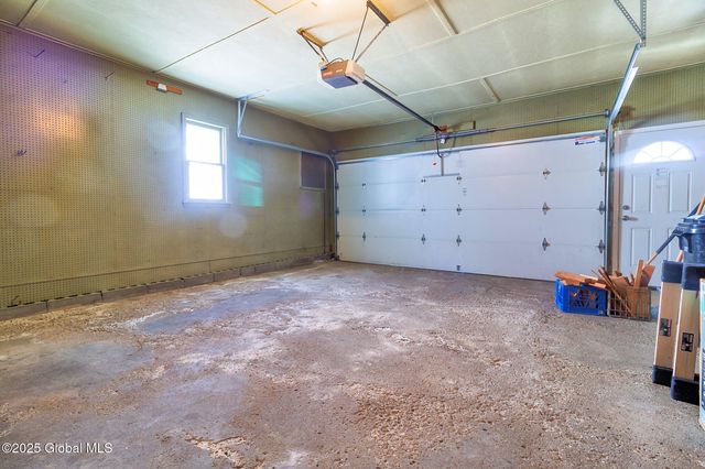 2757 Maida Lane, Rotterdam, NY 12306