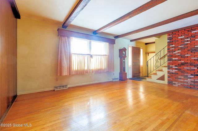 2757 Maida Lane, Rotterdam, NY 12306