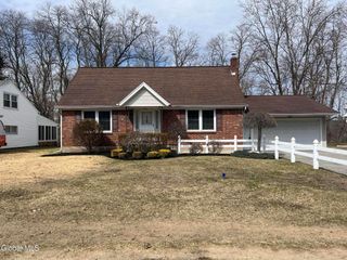 2757 Maida Lane, Rotterdam, NY 12306