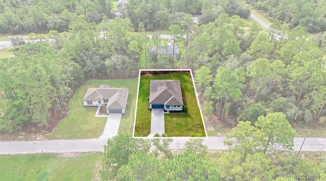 9661 N Emellia Avenue, Dunnellon, FL 34433