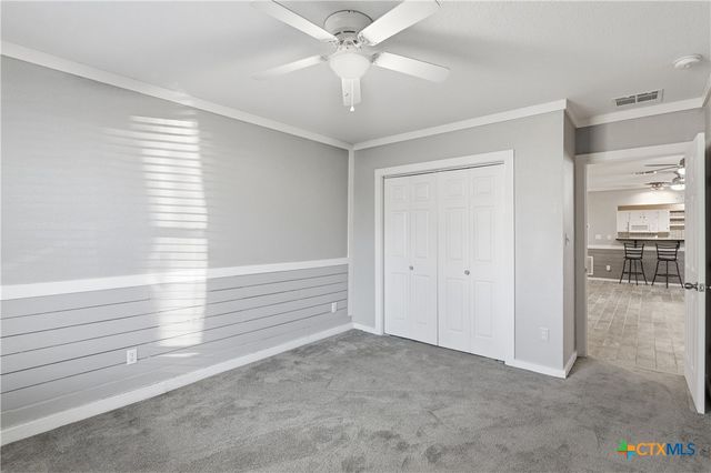 332 W Klein Street, Seguin, TX 78155