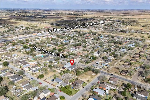 334 E Ciro Caceres Avenue, Elsa, TX 78543