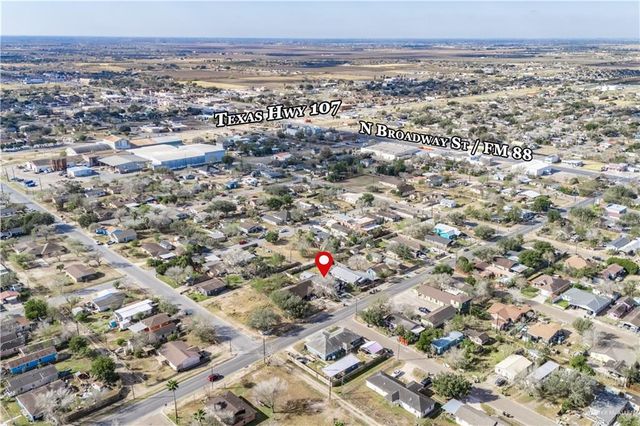 334 E Ciro Caceres Avenue, Elsa, TX 78543