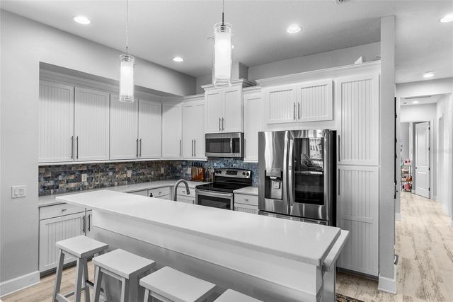 319 COMPASS POINT DRIVE 201, Bradenton, FL 34209
