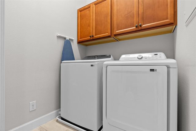 319 COMPASS POINT DRIVE 201, Bradenton, FL 34209