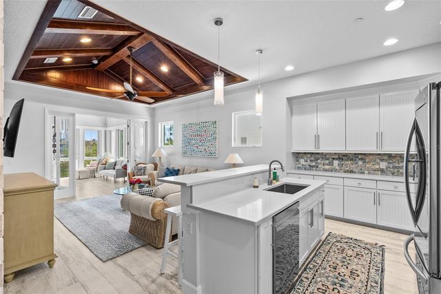 319 COMPASS POINT DRIVE 201, Bradenton, FL 34209