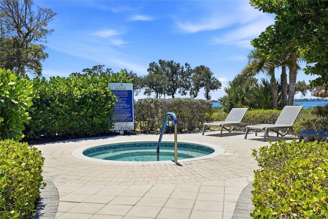 319 COMPASS POINT DRIVE 201, Bradenton, FL 34209