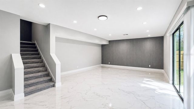 12414 TOUCHTON DRIVE 98, Tampa, FL 33617