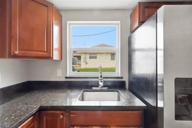 935 EVEREST ROAD, Venice, FL 34293